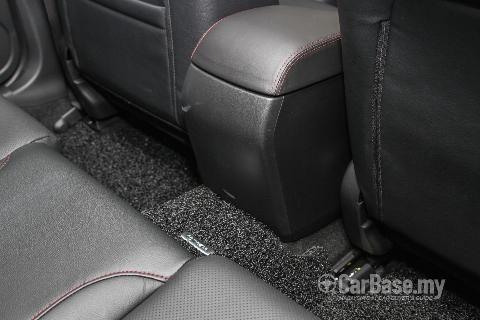 Mazda 3 Sedan BM (2014) Interior