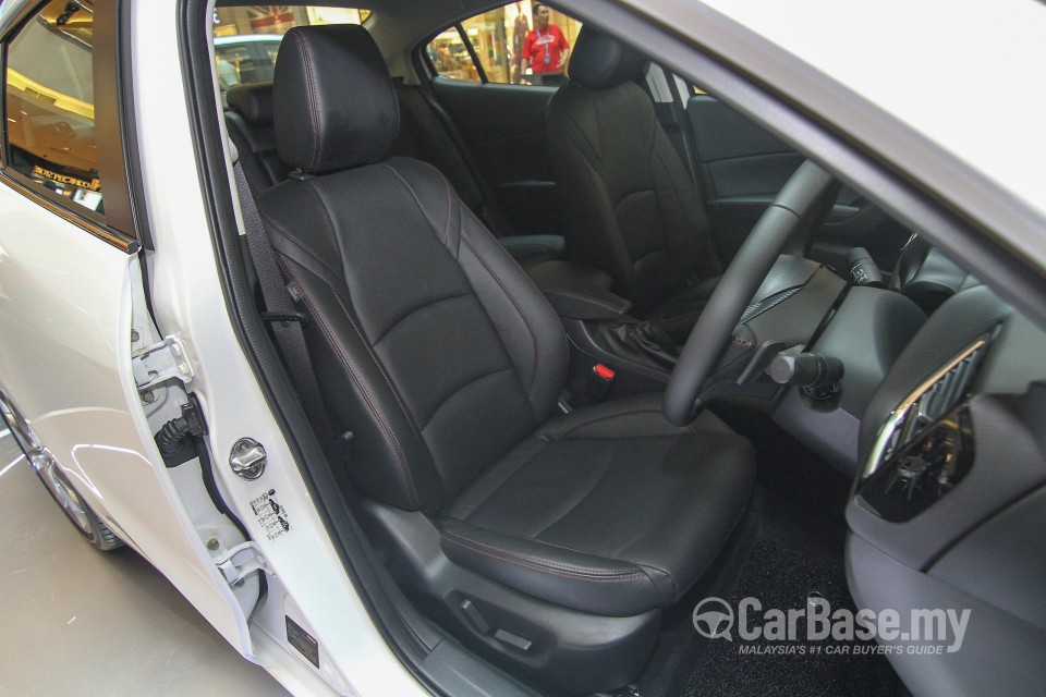 Mazda 3 Sedan BM (2014) Interior