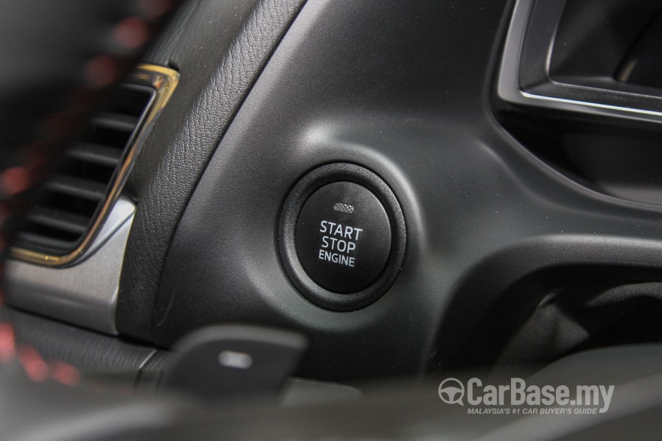 Mazda 3 Sedan BM (2014) Interior