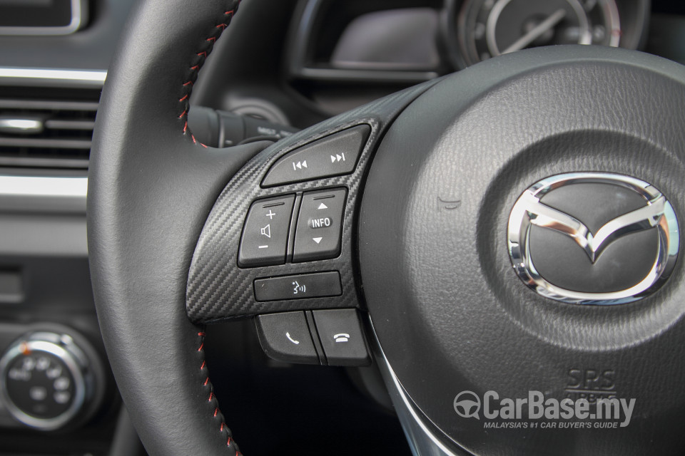 Mazda 3 Sedan BM (2014) Interior
