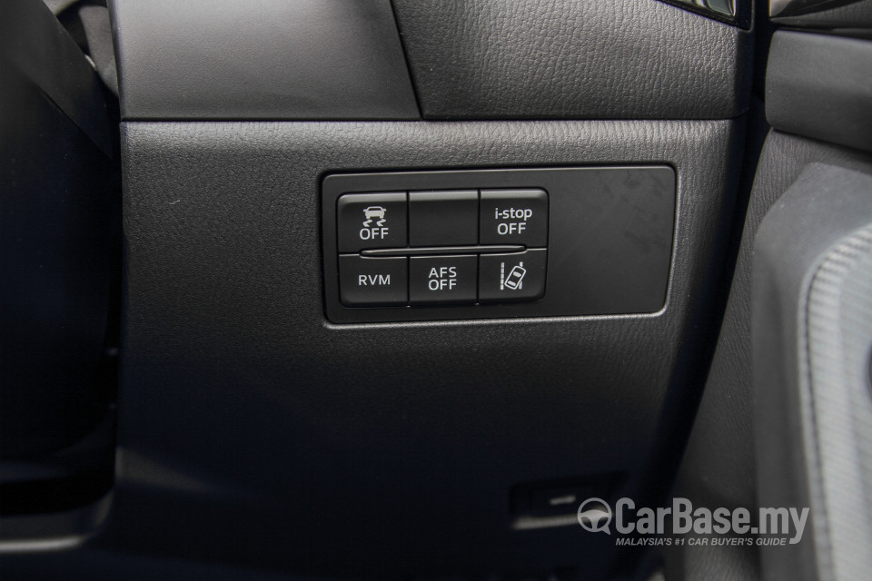 Mazda 3 Sedan BM (2014) Interior