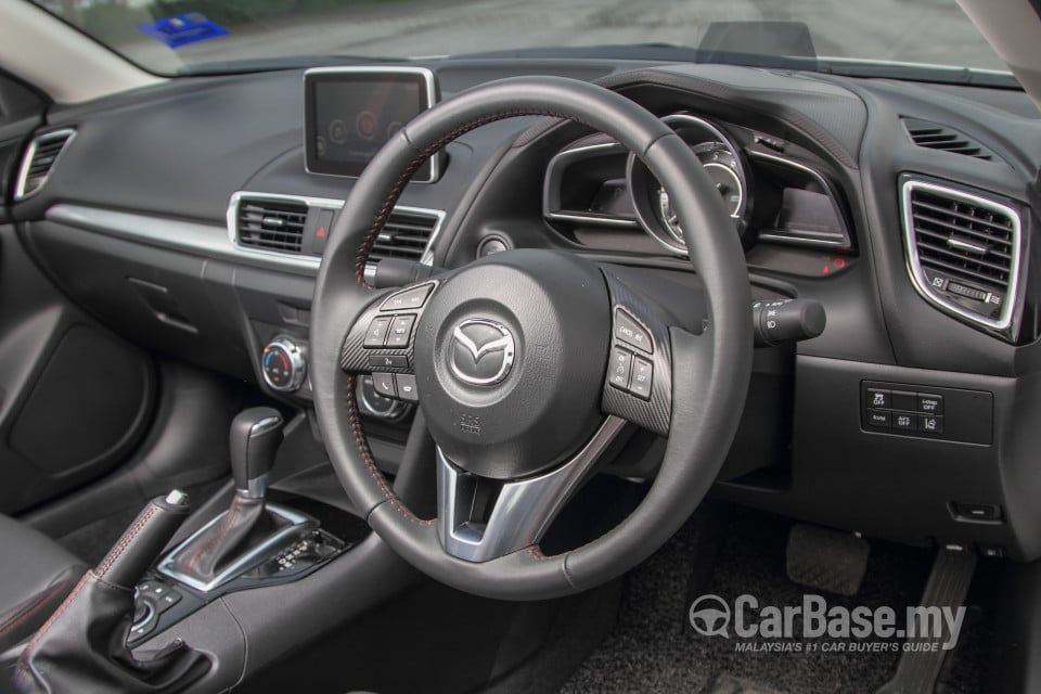 Mazda 3 Sedan BM (2014) Interior