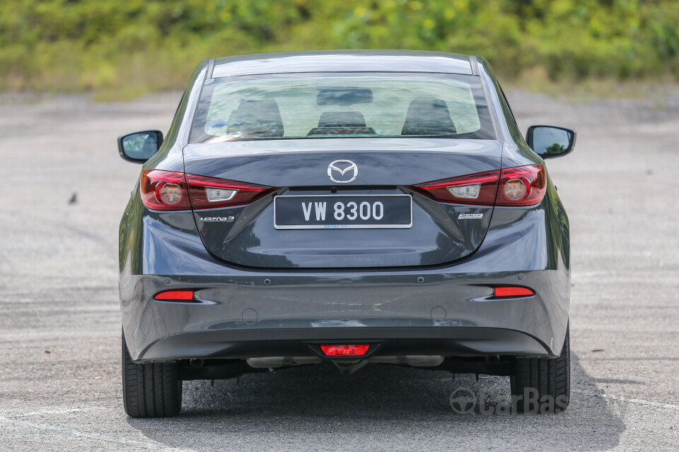 Subaru Outback BN (2015) Exterior