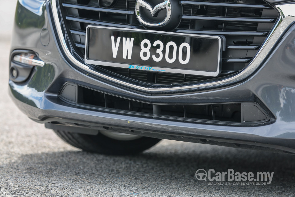 Mazda 3 Sedan BM Facelift (2017) Exterior