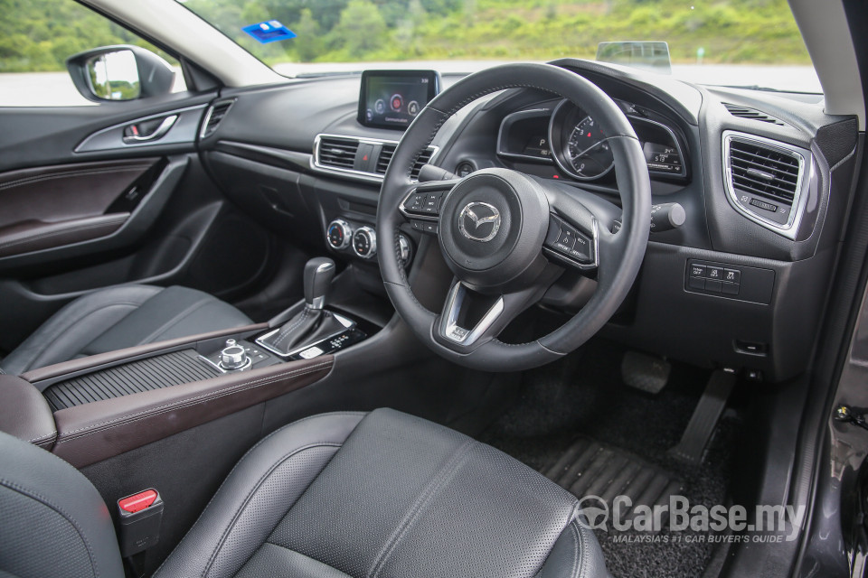 Mazda 3 Sedan BM Facelift (2017) Interior