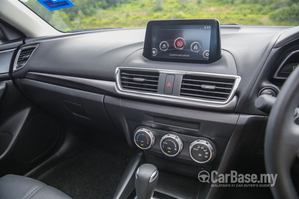 Mazda 3 Sedan BM Facelift (2017) Interior