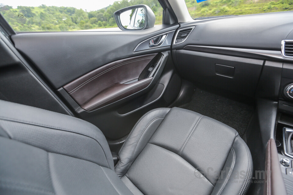 Honda HR-V RU Facelift (2019) Interior