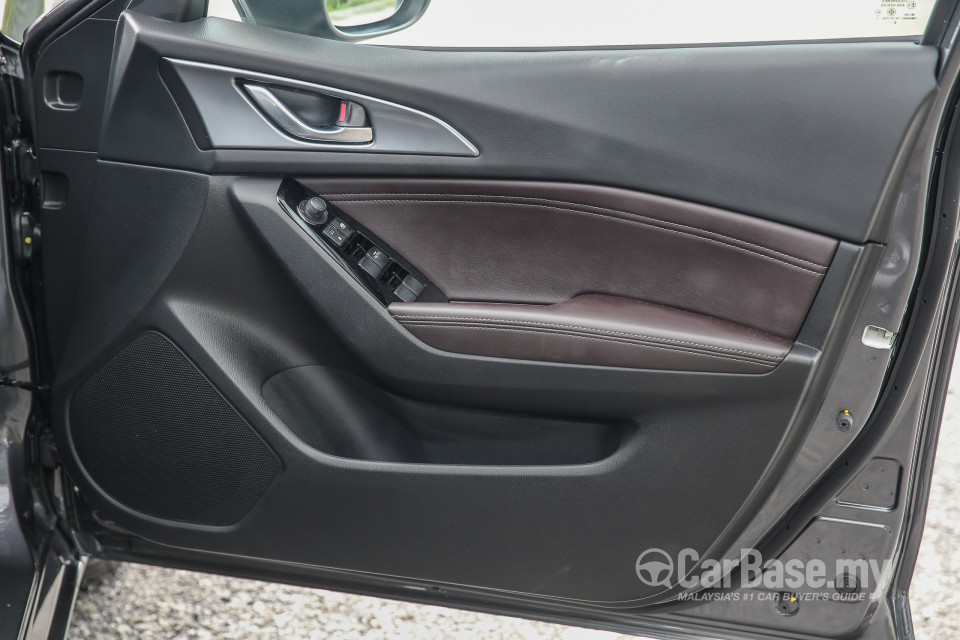Mazda 3 Sedan BM Facelift (2017) Interior