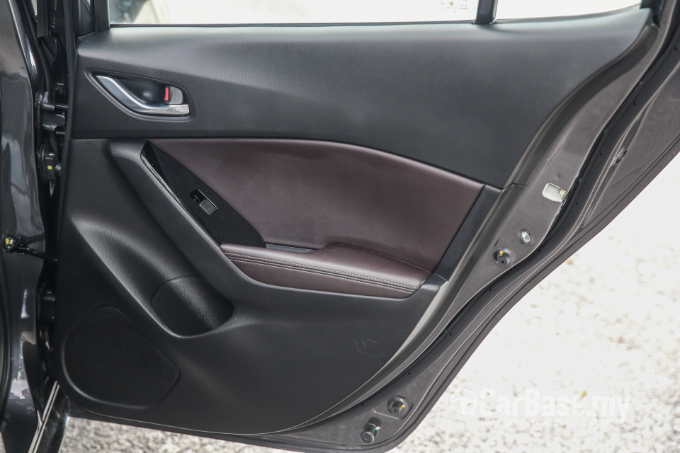 Mazda 3 Sedan BM Facelift (2017) Interior