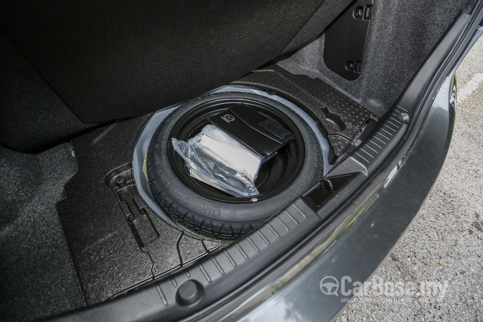 Mazda 3 Sedan BM Facelift (2017) Interior