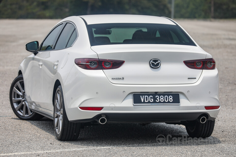 Proton Exora Mk1 RC (2019) Exterior