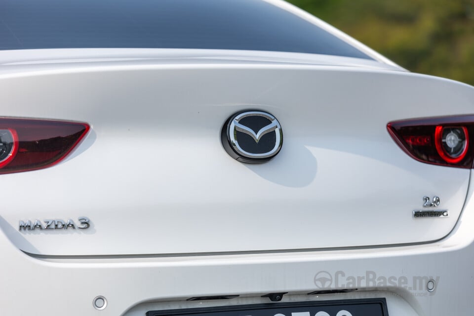 Mazda 3 Sedan BP (2019) Exterior