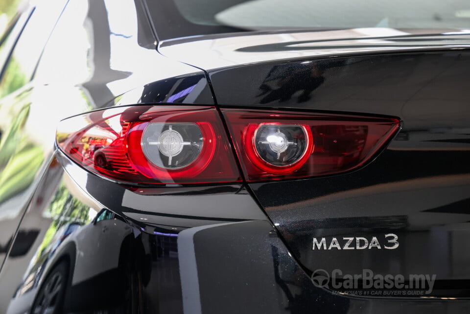 Mazda 3 Sedan BP (2019) Exterior
