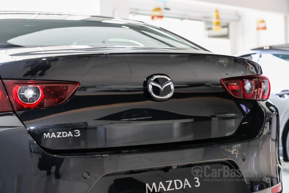 Mazda 3 Sedan BP (2019) Exterior