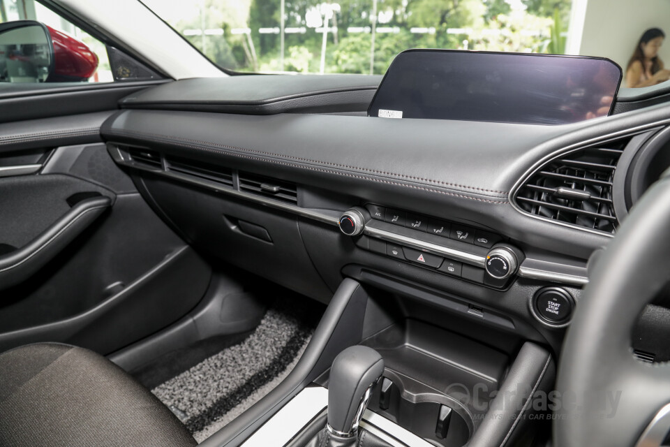 Audi A4 B9 (2016) Interior