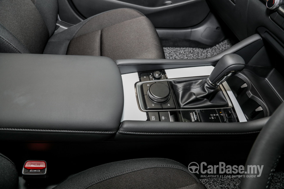 Mazda 3 Sedan BP (2019) Interior