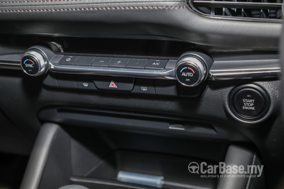 Mazda 3 Sedan BP (2019) Interior