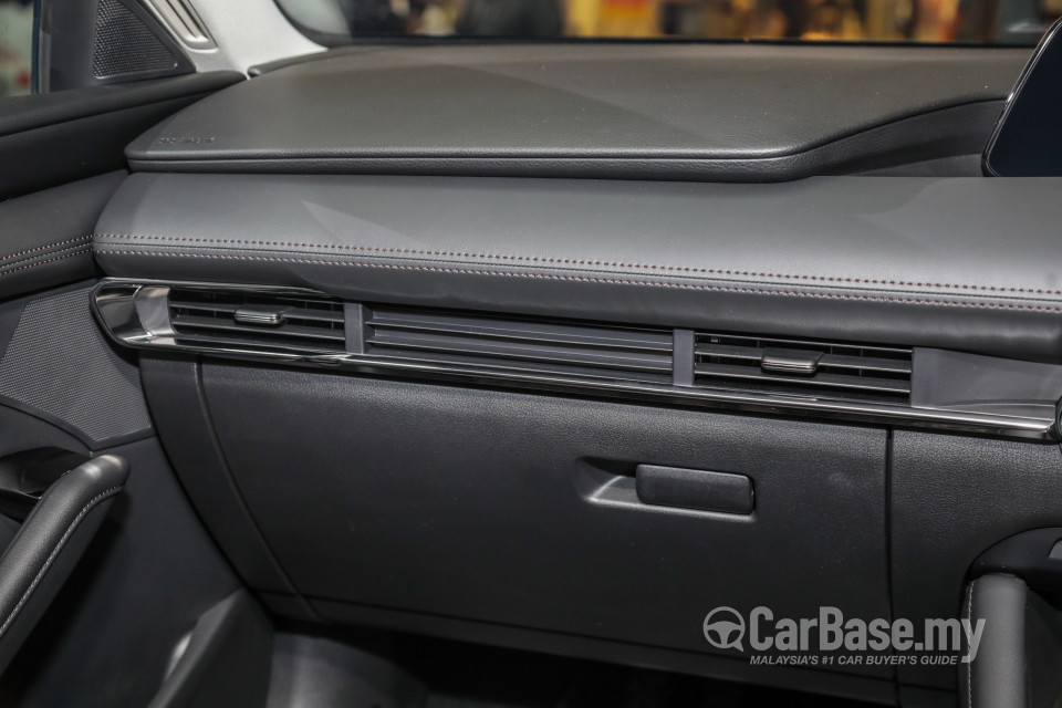 Mazda 3 Sedan BP (2019) Interior