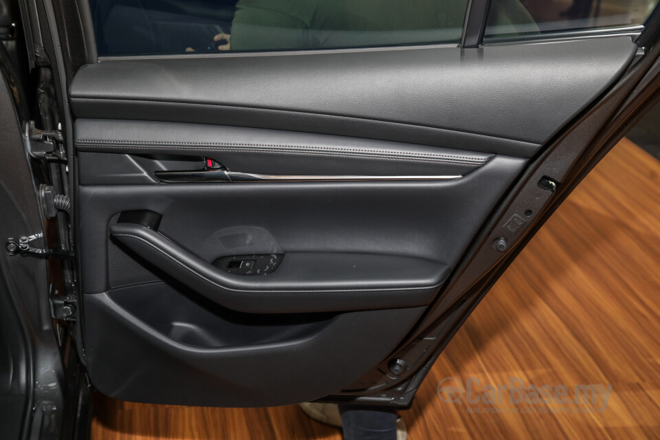 Chevrolet Cruze J300 (2012) Interior