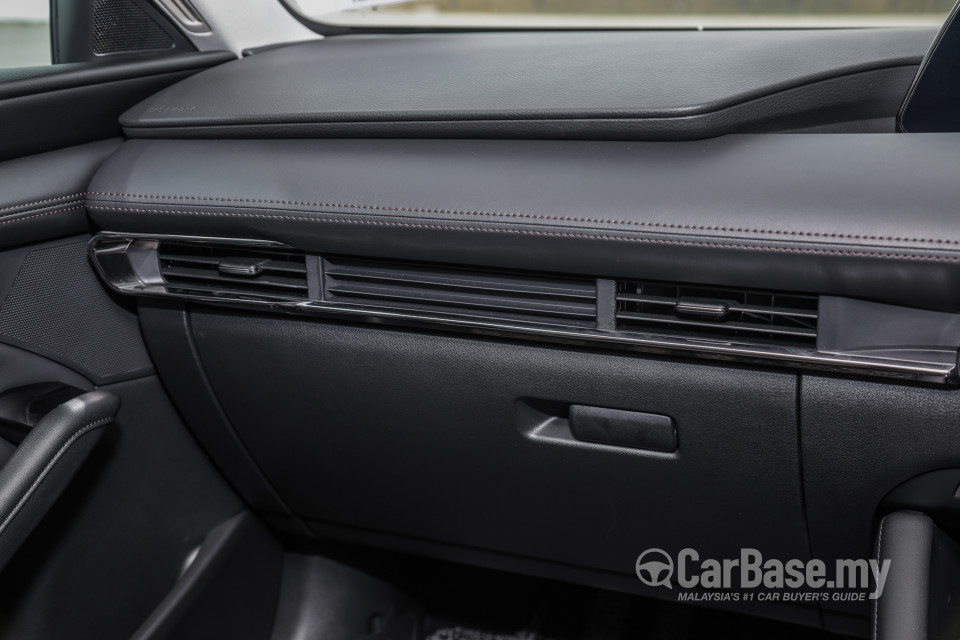 Mazda 3 Sedan BP (2019) Interior