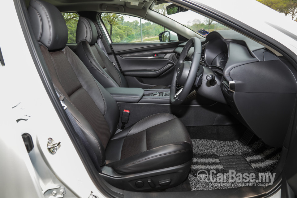 Mazda 3 Sedan BP (2019) Interior