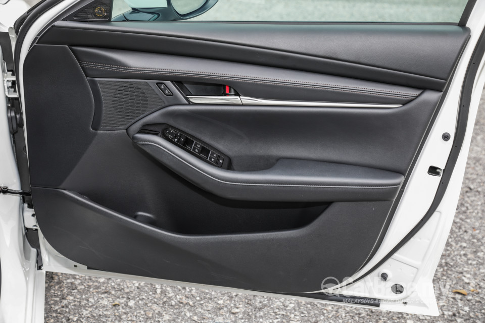 Mazda 3 Sedan BP (2019) Interior