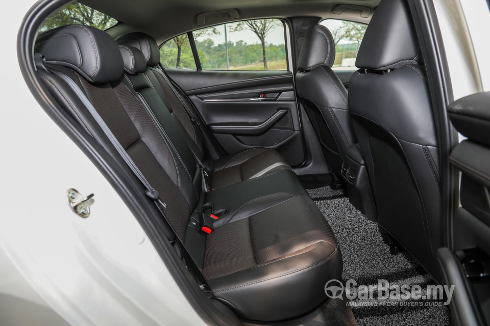 Mazda 3 Sedan BP (2019) Interior