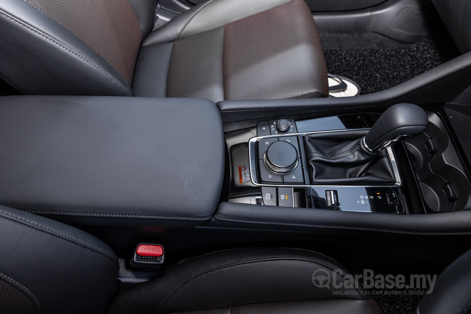 Mazda 3 Sedan BP (2019) Interior