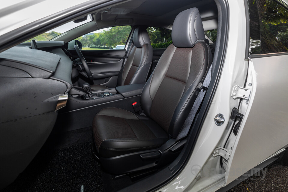 Mazda MX-5 ND (2015) Interior