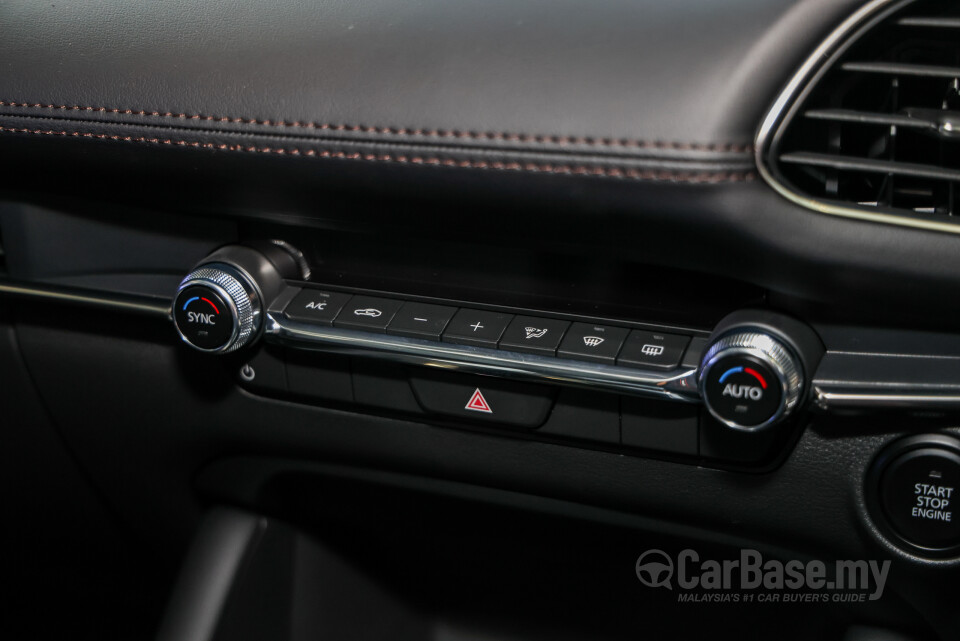 Mazda 3 Sedan BP (2019) Interior