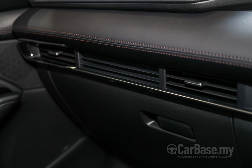 Mazda 3 Sedan BP (2019) Interior