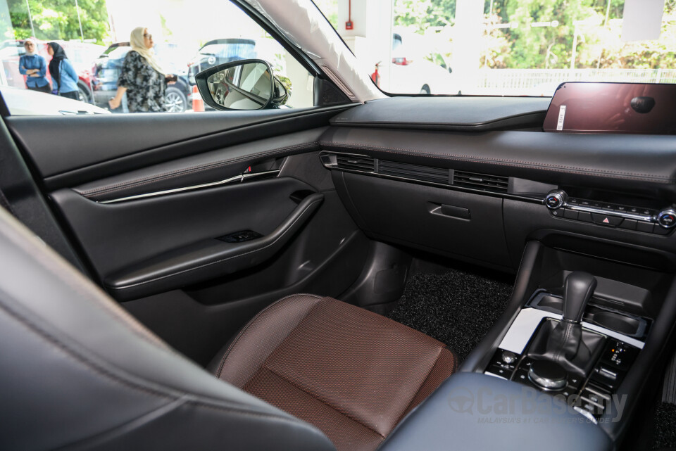 Mazda 3 Sedan BP (2019) Interior