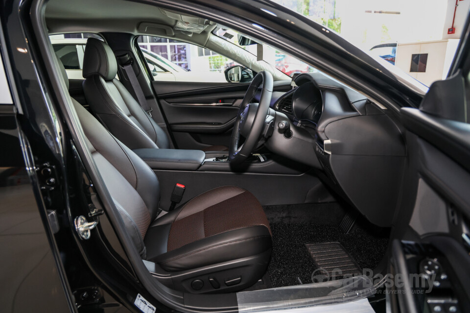 Mazda 3 Sedan BP (2019) Interior