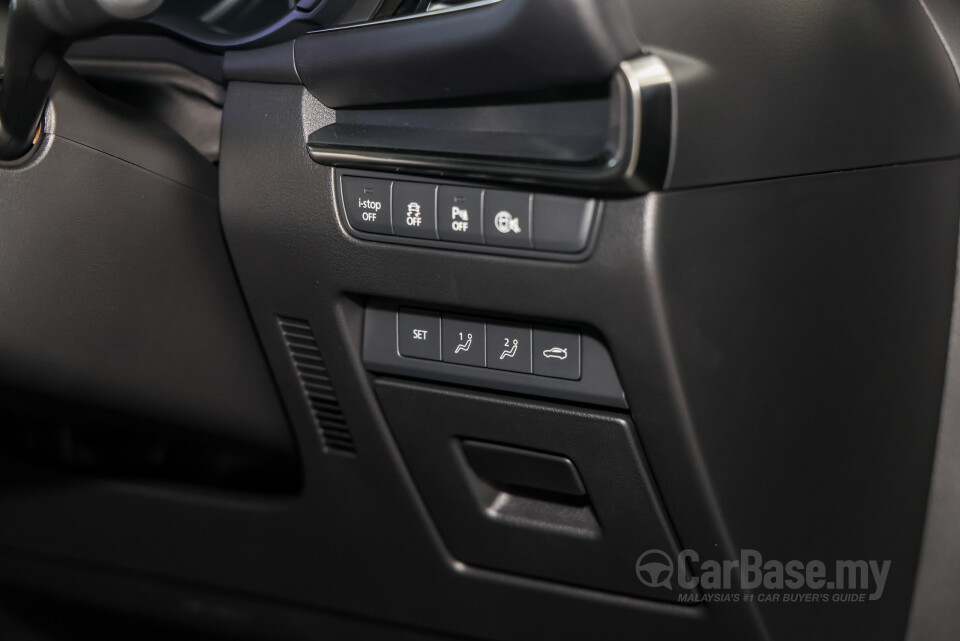 Mazda 3 Sedan BP (2019) Interior