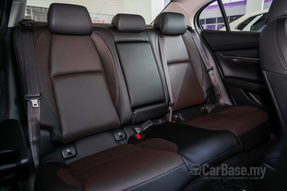 Mazda 3 Sedan BP (2019) Interior