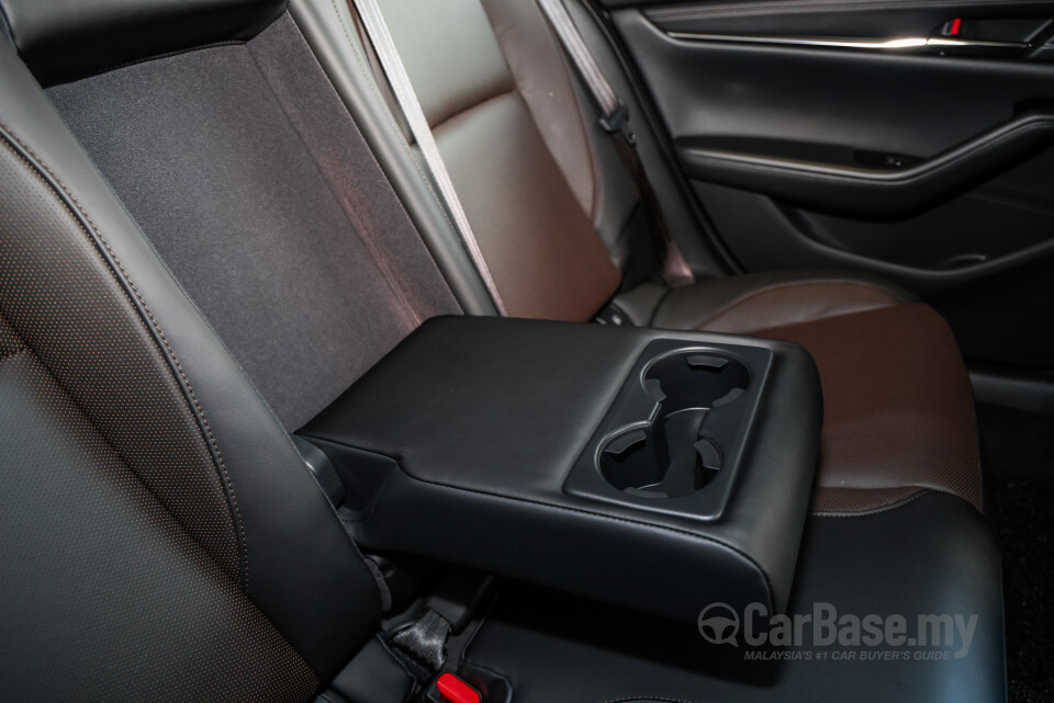 Mazda 3 Sedan BP (2019) Interior
