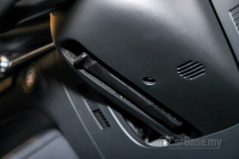 Mazda 3 Sedan BP (2019) Interior