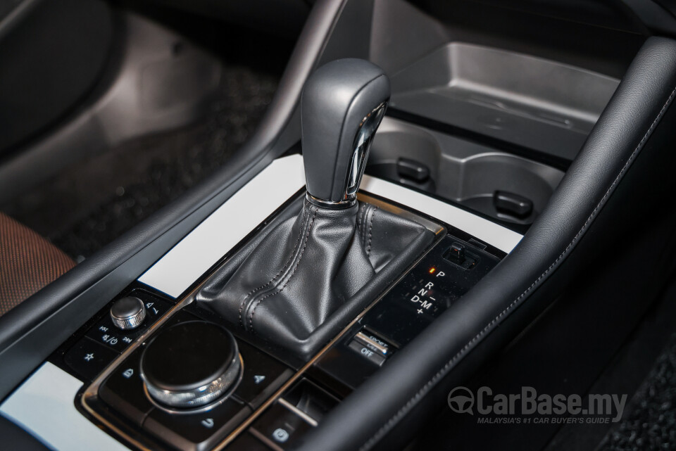 Mazda 3 Sedan BP (2019) Interior
