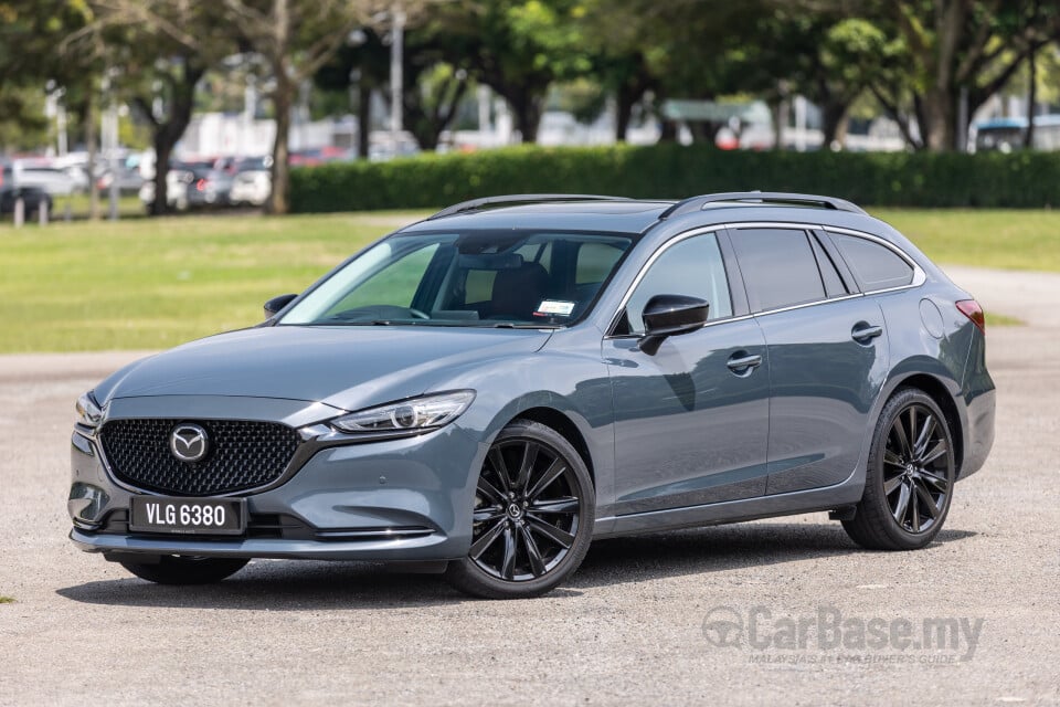 Mazda 6 Grand Touring GJ Facelift (2015) Exterior