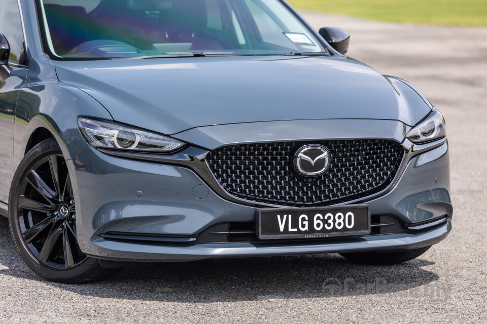 Mazda 6 Grand Touring GJ Facelift (2015) Exterior