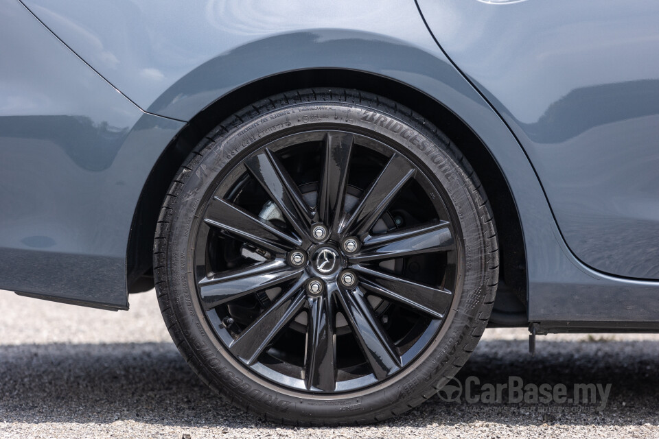 Mazda 6 Grand Touring GJ Facelift (2015) Exterior