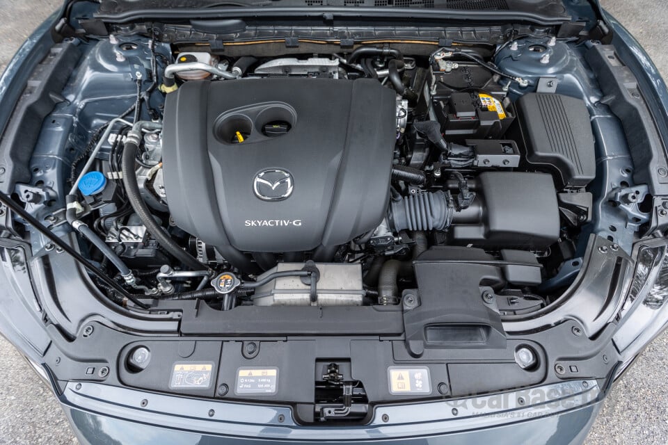 Mazda 6 Grand Touring GJ Facelift (2015) Exterior