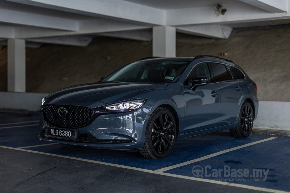 Mazda 6 Grand Touring GJ Facelift (2015) Exterior