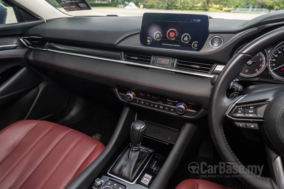 Mazda 6 Grand Touring GJ Facelift (2015) Interior