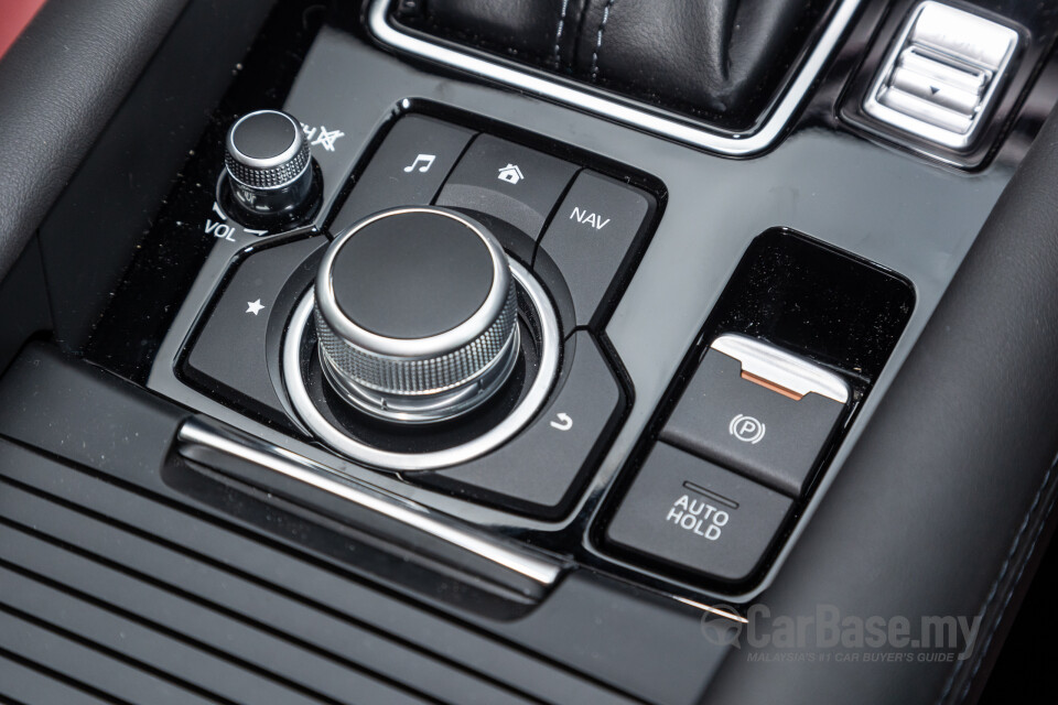 Mazda 6 Grand Touring GJ Facelift (2015) Interior