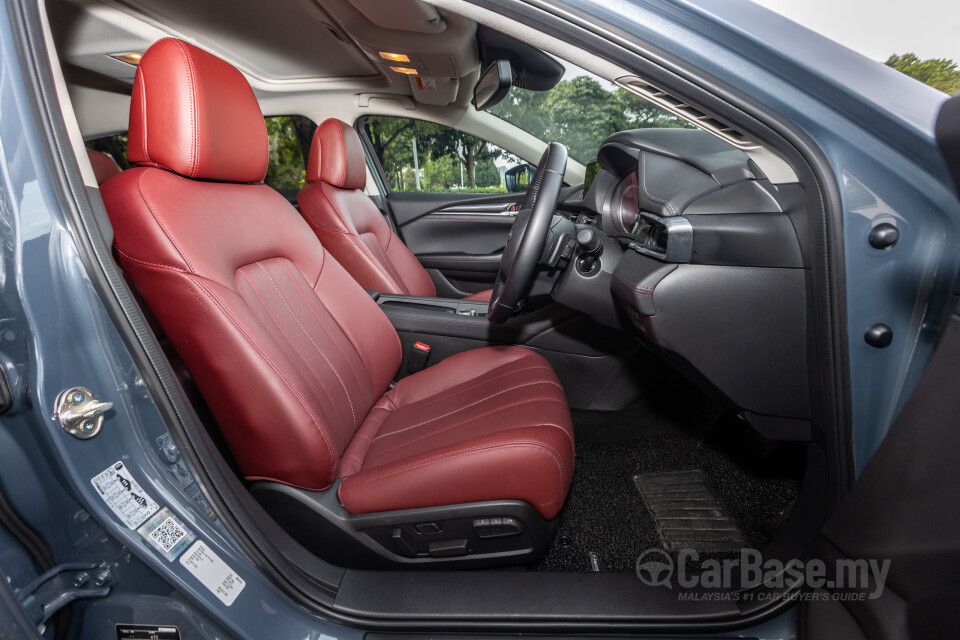 Mazda 6 Grand Touring GJ Facelift (2015) Interior