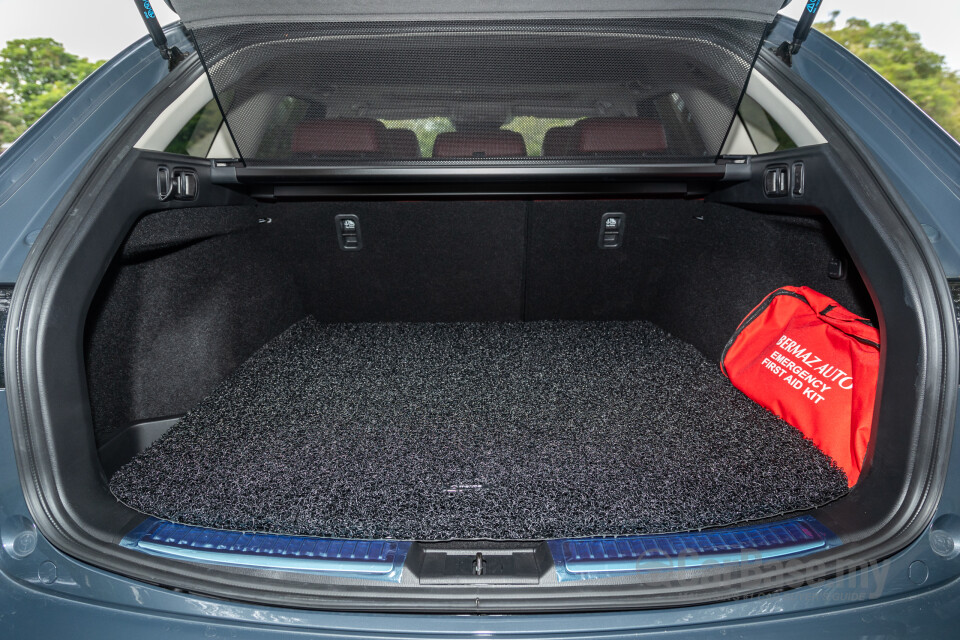 Mazda 6 Grand Touring GJ Facelift (2015) Interior