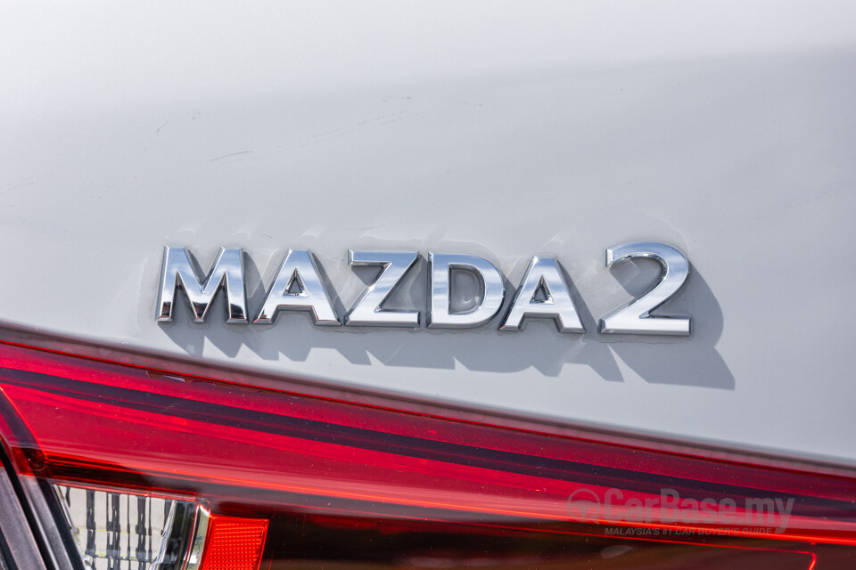 Mazda 2 Sedan DJ Sedan Facelift (2020) Exterior