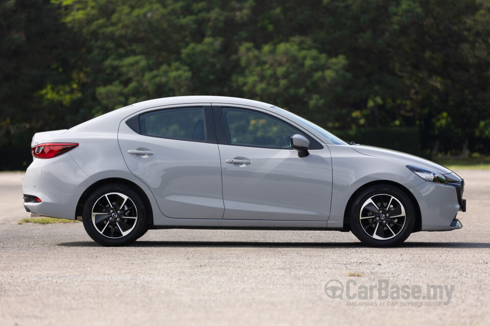 Mazda 2 Sedan DJ Sedan Facelift (2020) Exterior