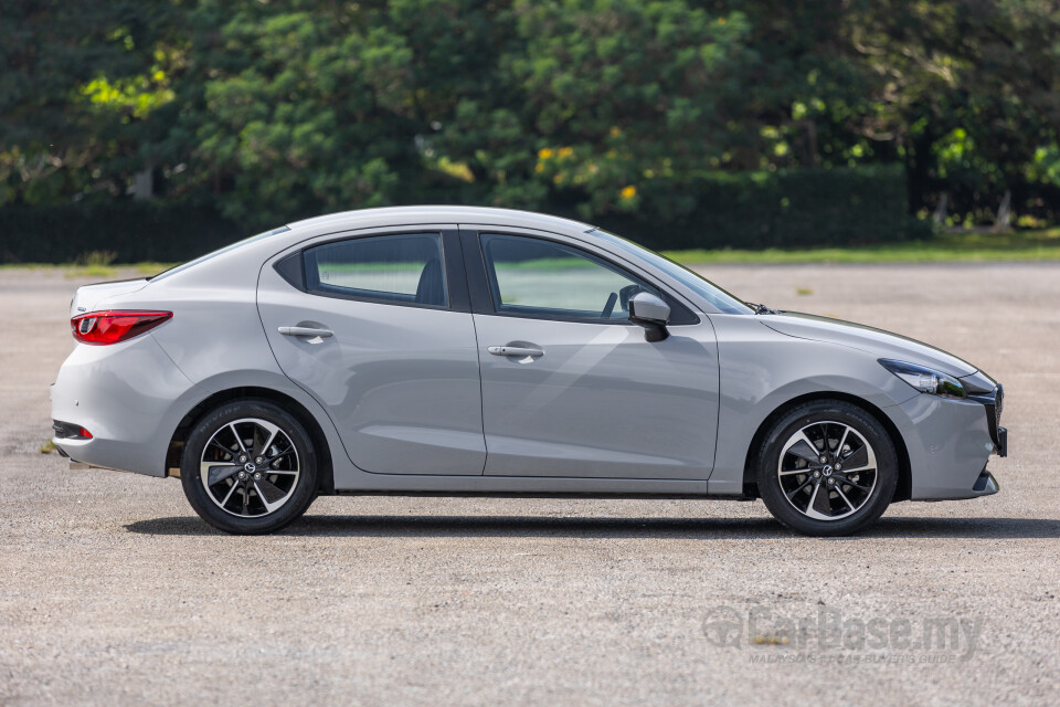 Mazda 2 Sedan DJ Sedan Facelift (2020) Exterior